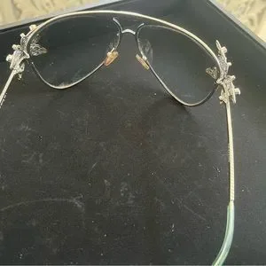 FABULOUS VALENTINO BUTTERFLY SUNGLASSES Valentino | Accessories | Fabulous Valentino Butterfly  main image 2